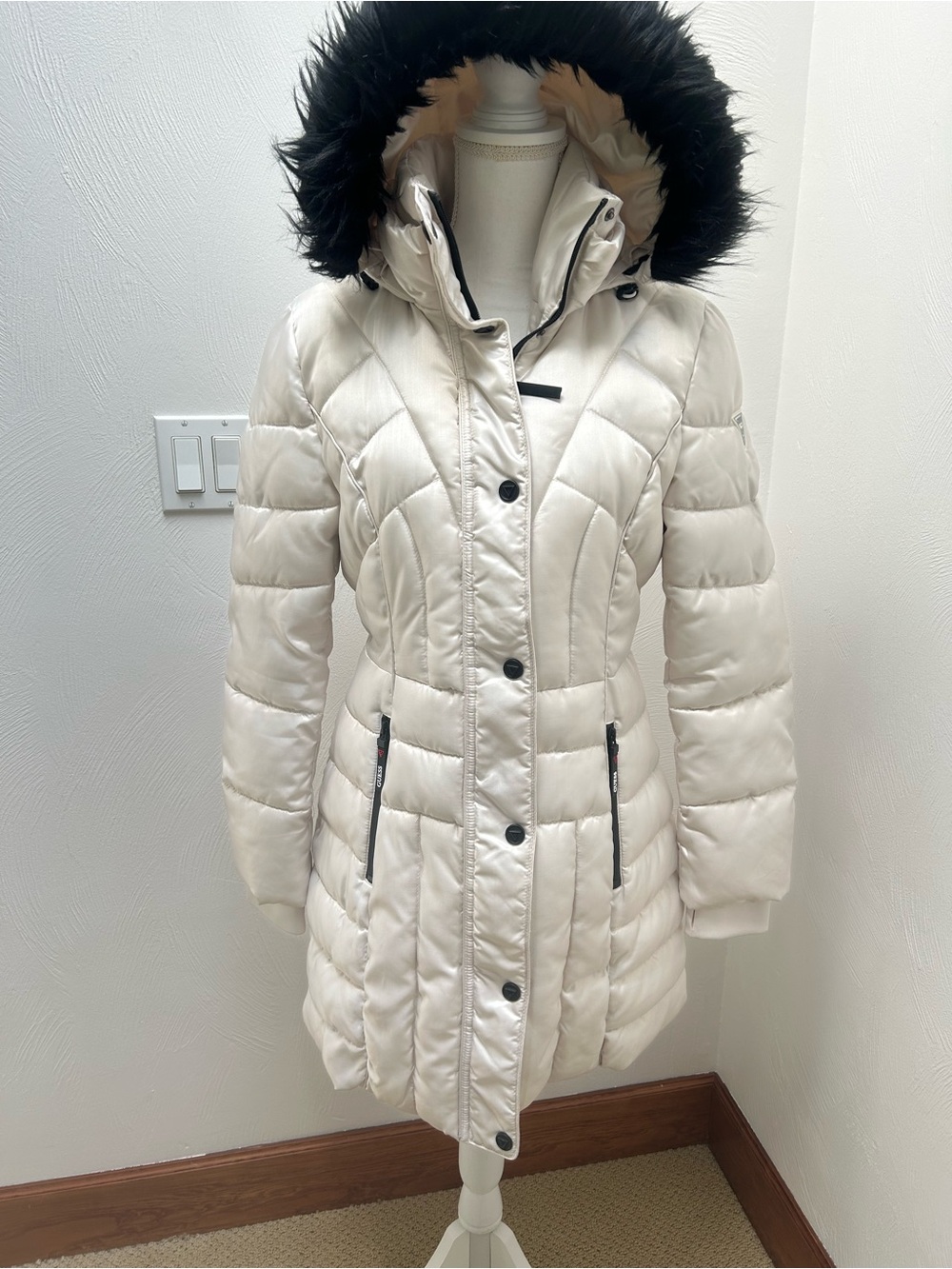 Guess Women’s Puffer Hooded Coat
